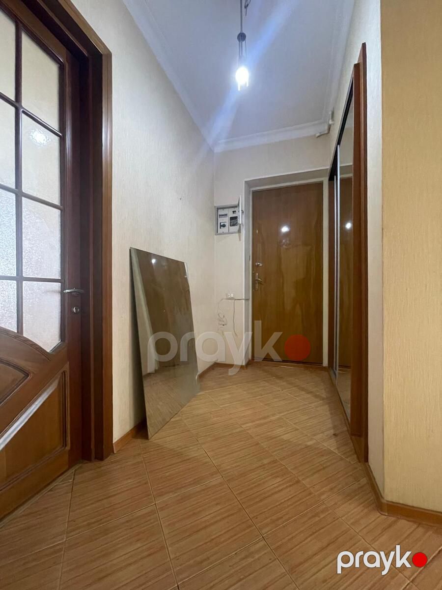 Satılır 3 otaqlı köhnə tikili 95 m² — Mənzil, Bakı (10)