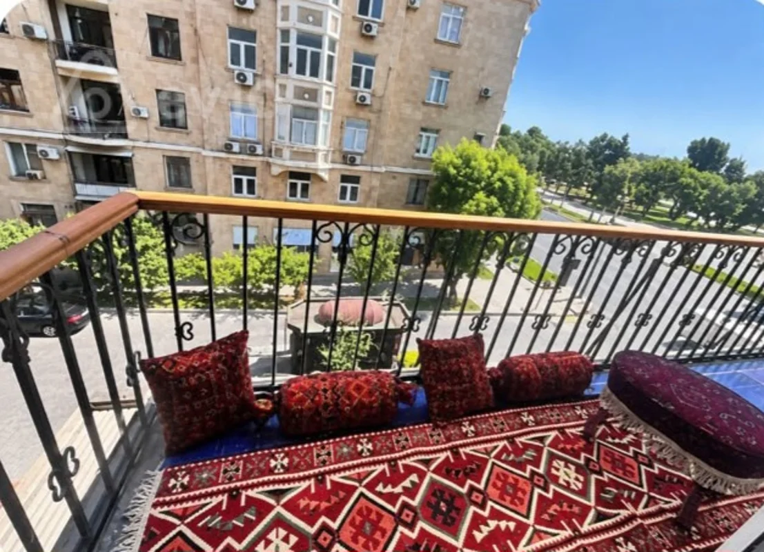 4 otaqlı mənzil, 120 m², Neftçilər prospekti 5b — kirayə — Mənzil, Bakı (3)