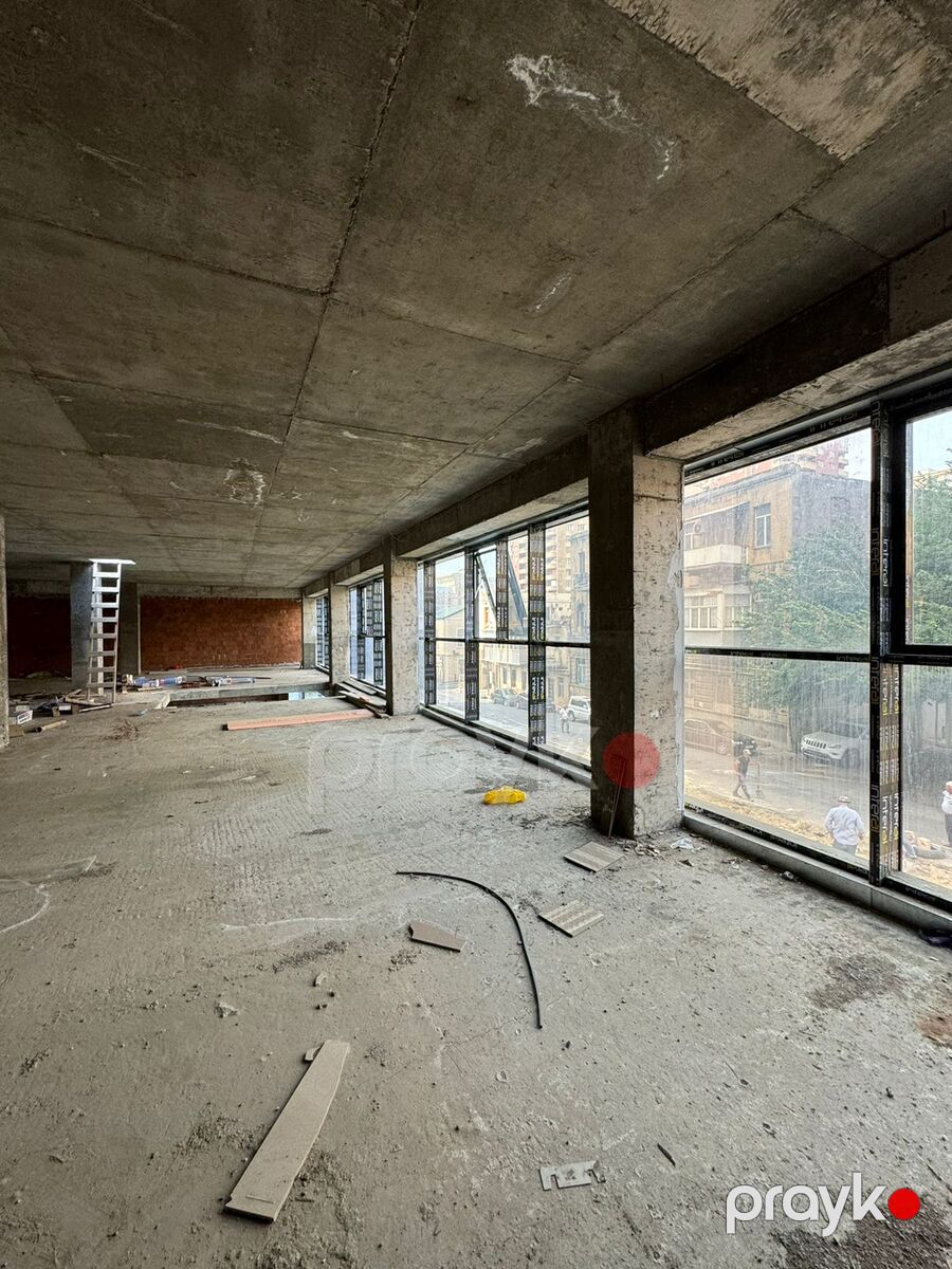 Satılır obyekt 485 m² — Əmlak, Bakı (3)