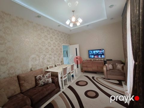 Satılır 2 otaqlı köhnə tikili 53 m² — Bakı