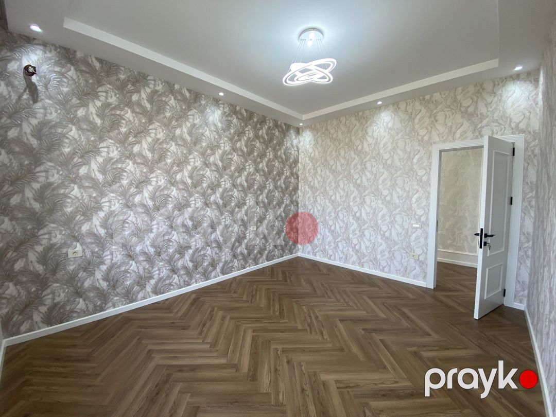 Satılır 4 otaqlı həyət evi/bağ evi 300 m² — Ev, villa, Bakı (9)