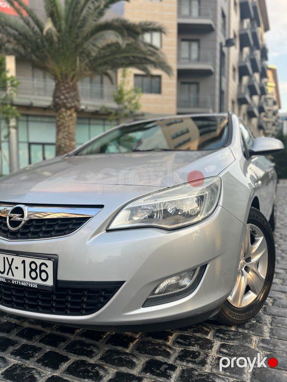 Opel Astra, 1.4 L, 2011 il, 237 000 km — Avtomobillər, Bakı (4)
