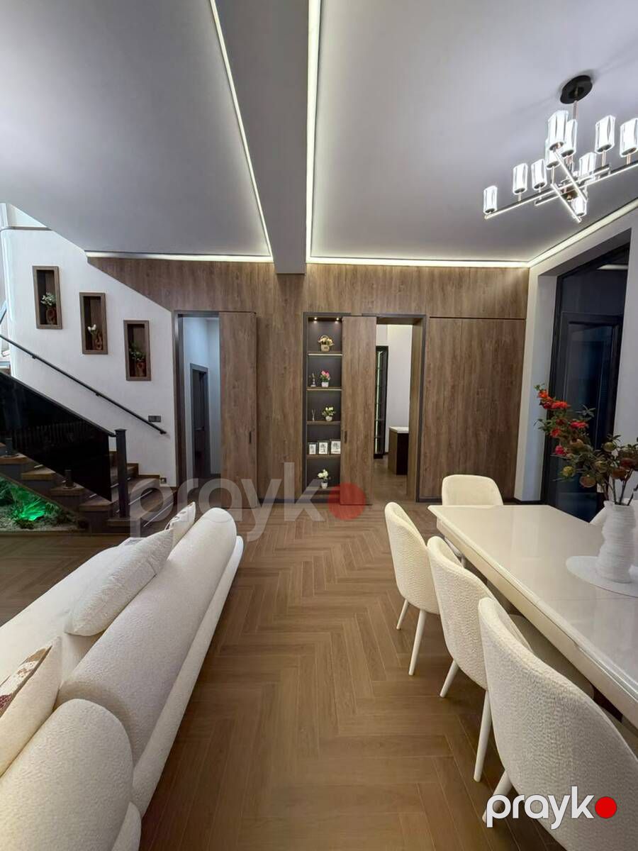 Satılır 5 otaqlı həyət evi/bağ evi 220 m² — Ev, villa, Bakı (12)
