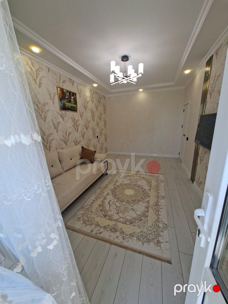 Satılır 2 otaqlı köhnə tikili 70 m² — Mənzil, Bakı (3)