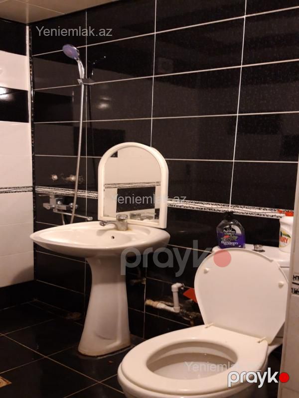 Satılır 2 otaqlı Bina evi menzil (Köhnə tikili), 50 m², 5-ci mikrorayon — Mənzil, Sumqayıt (8)
