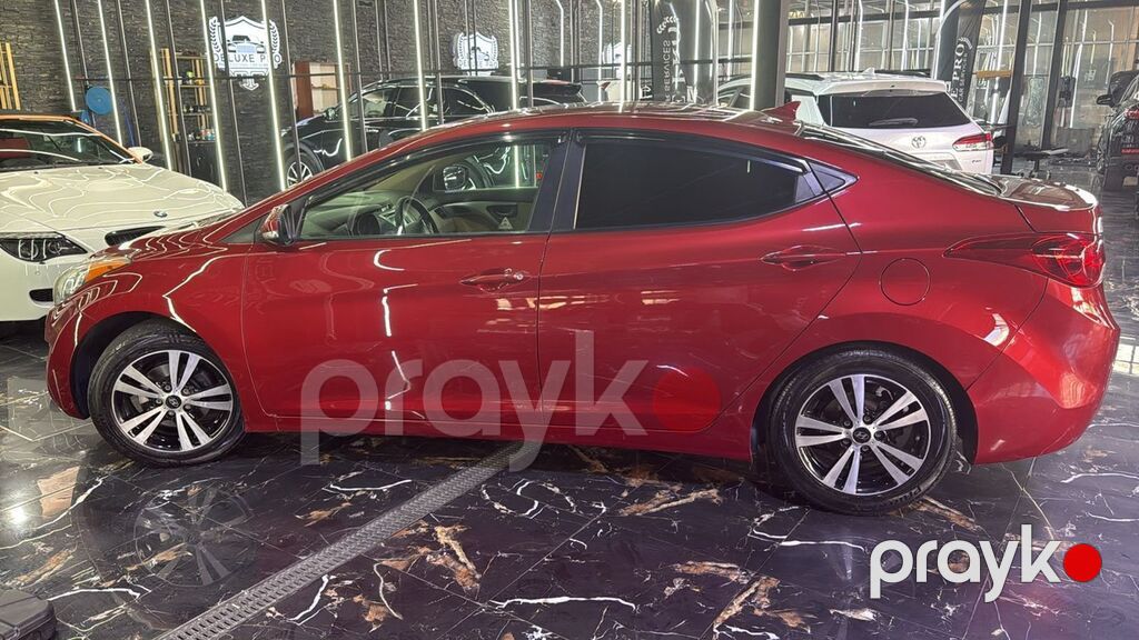 Hyundai Elantra: 1.8 l 2011 il Sedan — Avtomobillər, Digah (6)
