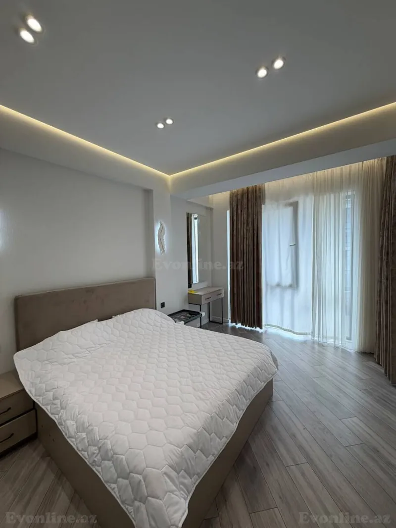 Kirayə verilir 3 otaqlı Mənzil Yeni tikili 90 m² Bakı, Nərimanov r., Koroğlu m — Mənzil, Bakı (5)