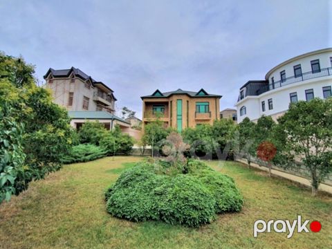 Satılır 11 otaqlı həyət evi/bağ evi 850 m² — Bakı