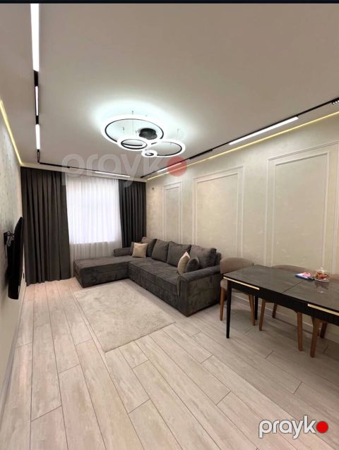 Satılır 2 otaqlı köhnə tikili 50 m² — Bakı