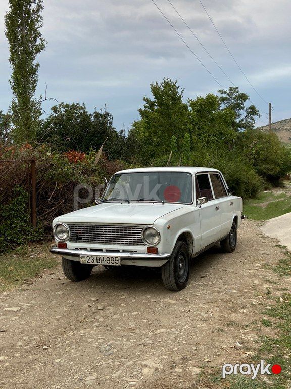 Lada (VAZ) 21011, 1.3 L, 1985 il, 100 000 km — Avtomobillər, Şəki (7)