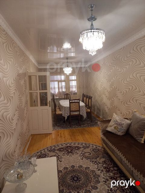 5-otaqlı mənzil, Gəncə ş., 96 m² — Gəncə
