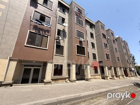 Satılır obyekt 45 m² — Bakı