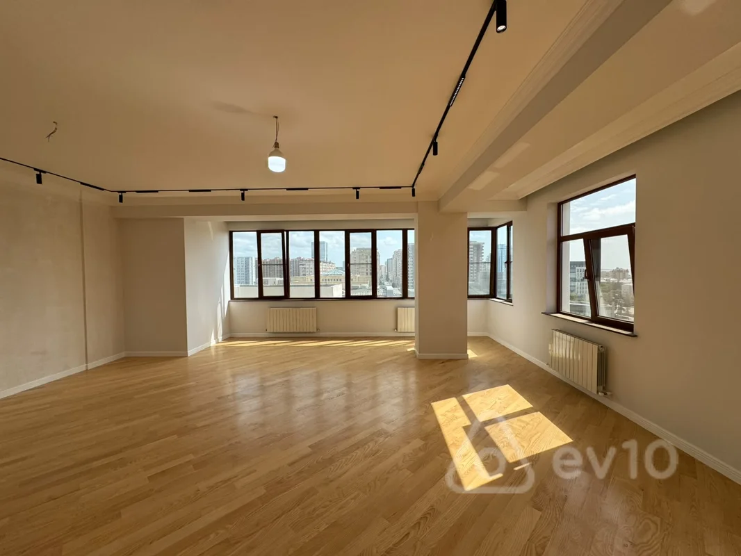 4 otaqlı mənzil, 211 m², Həsən Salmani küç — Mənzil, Bakı (6)