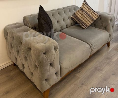 Nigar3. Divan satılır. 300 azn. Əla vəziyyətdədir. Baza yoxdur ölçü — Digah