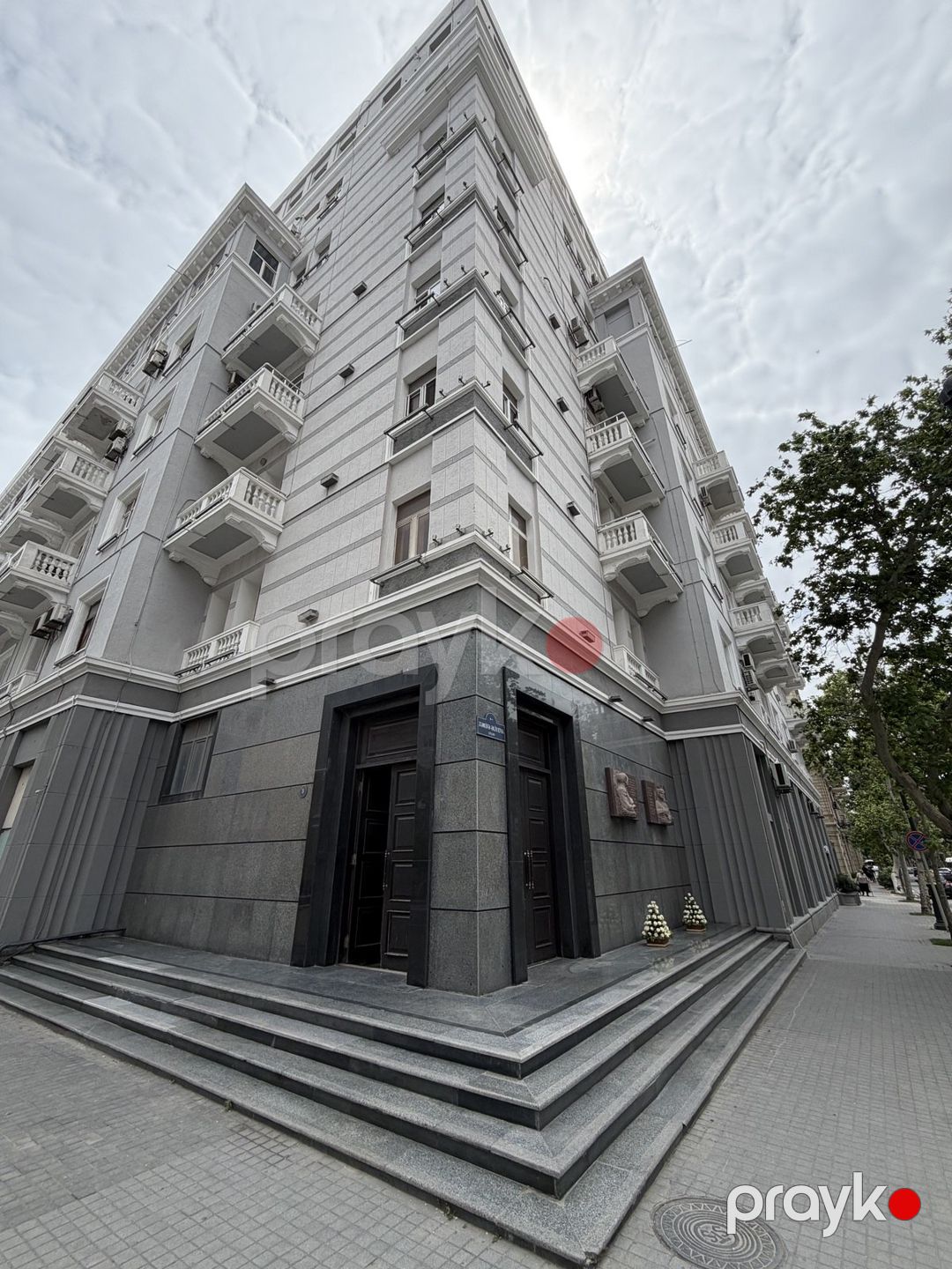 Satılır 2 otaqlı köhnə tikili 70 m² — Mənzil, Bakı (2)