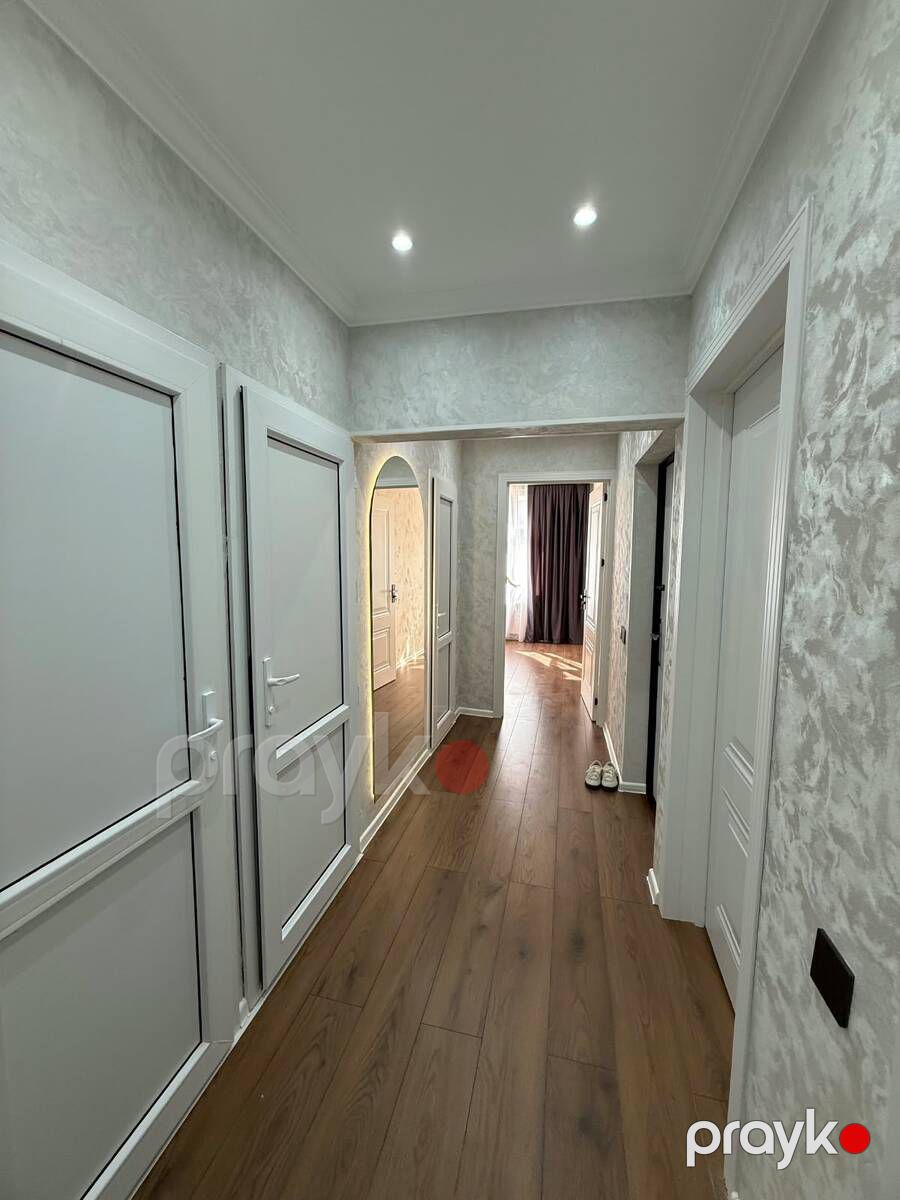 Satılır 2 otaqlı köhnə tikili 60 m² — Mənzil, Bakı (5)