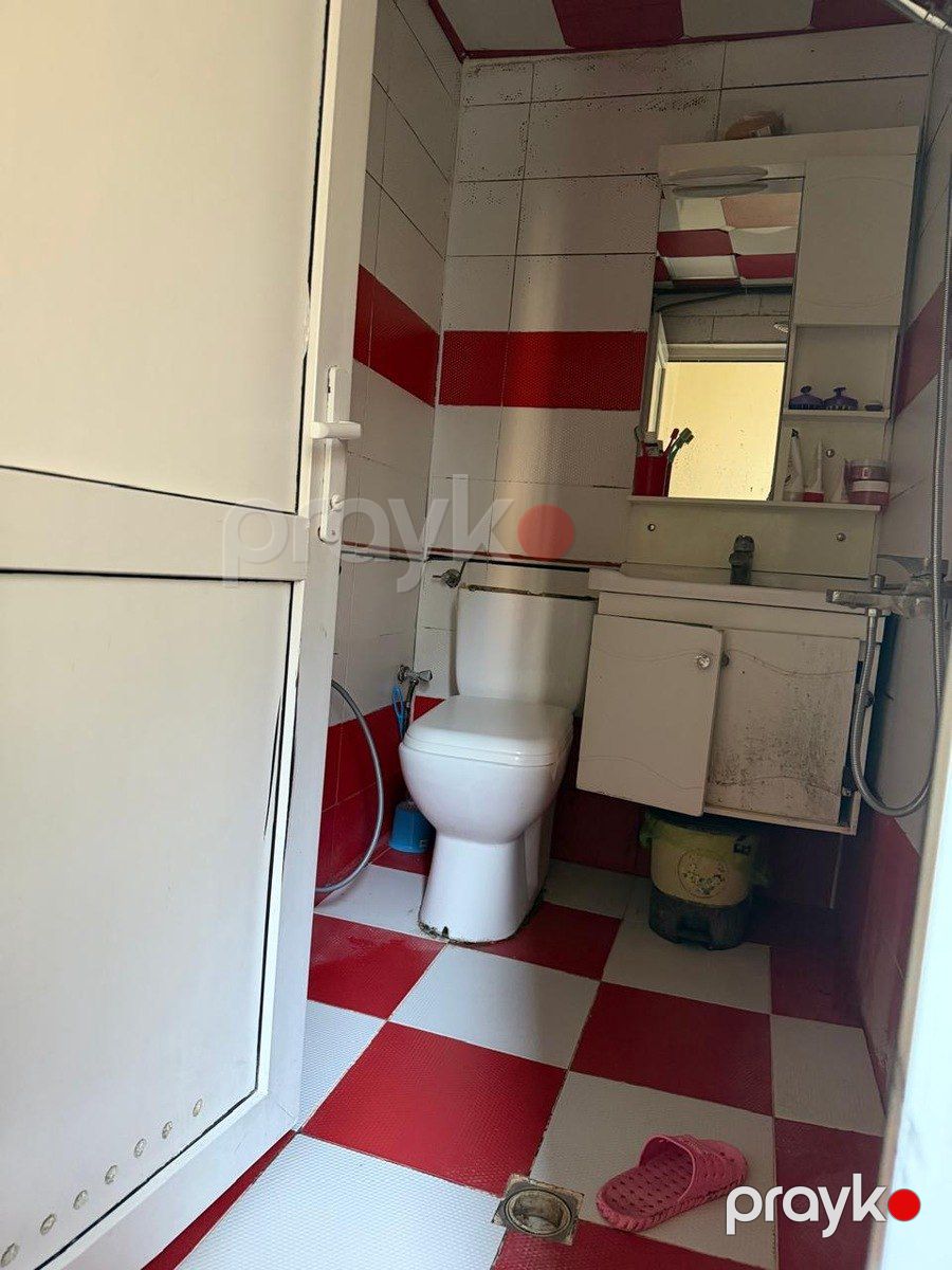 Satılır 2 otaqlı köhnə tikili 42 m² — Mənzil, Bakı (8)