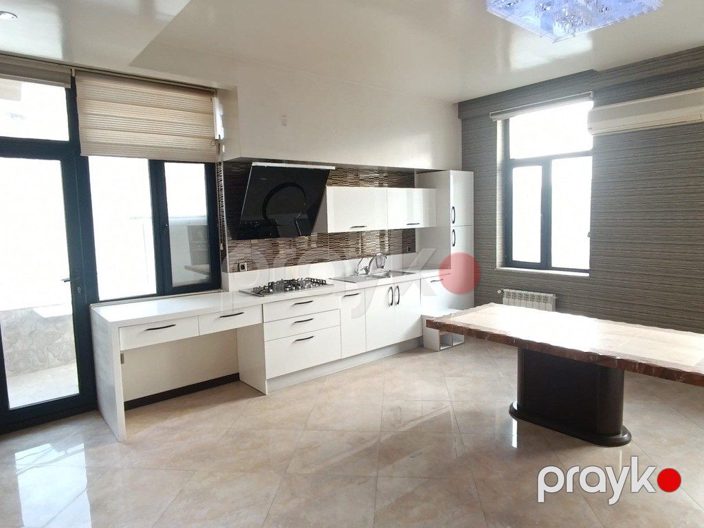 Satılır 4 otaqlı yeni tikili 229 m² — Mənzil, Bakı (6)