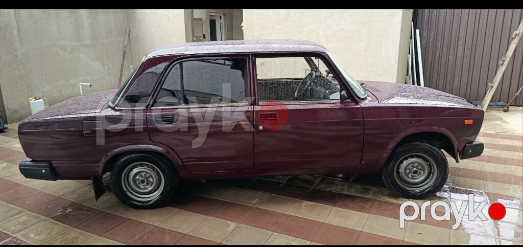 VAZ 2107 sedan – klassik sovet dizaynı və sadə texniki quruluşu ilə — Avtomobillər, Xaçmaz (5)