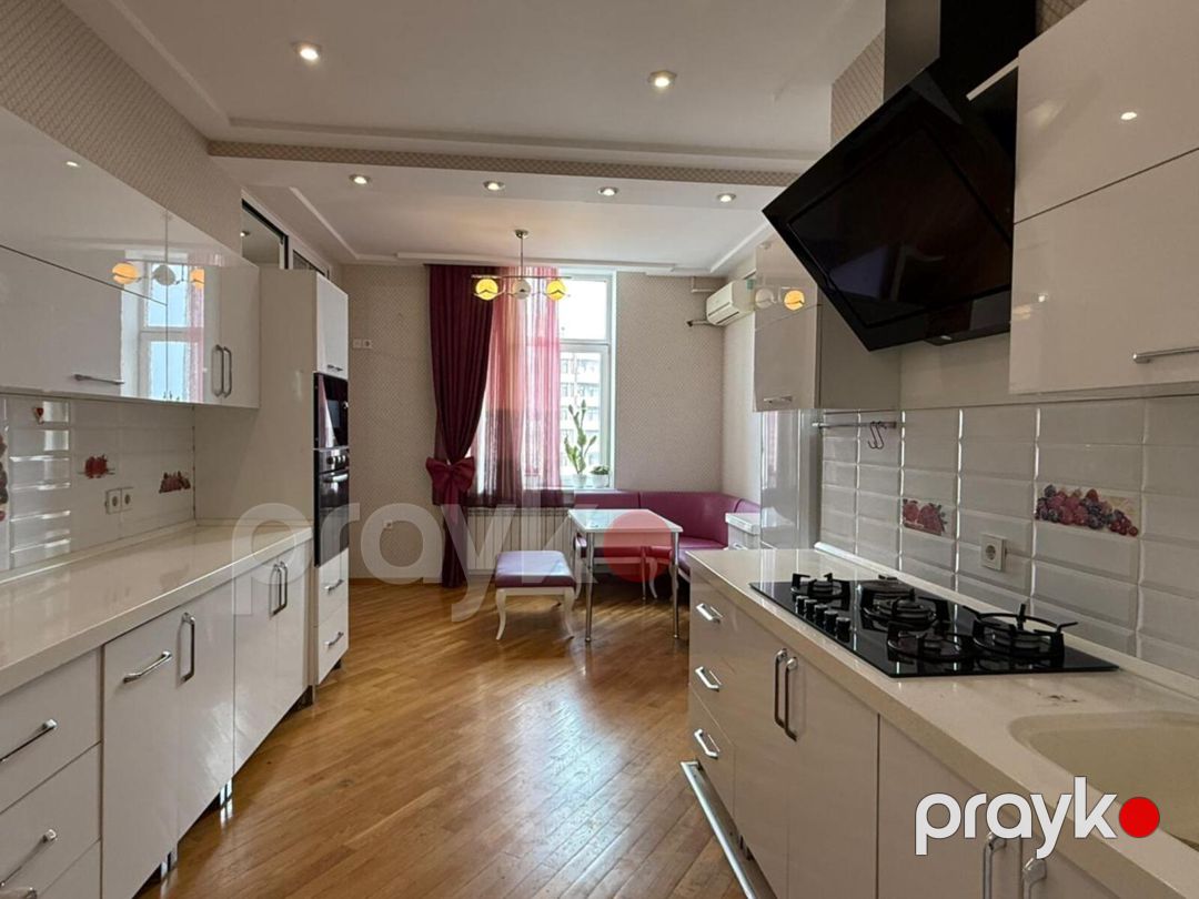 İcarəyə verilir 3 otaqlı yeni tikili 160 m² — Mənzil, Bakı (11)