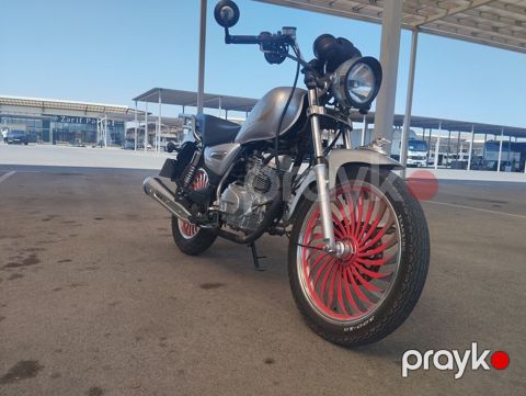 CH 125. Motosiklet – kruizer tipli, tək silindrli benzin mühərrikli — Güzdək