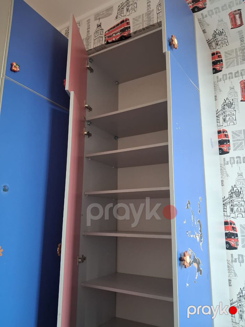Uşaq otağı üçün mebel dəsti Dəst aşağıdakılardan ibarətdir: - Paltar — Uşaq mebeli dəstləri, Masazır (3)
