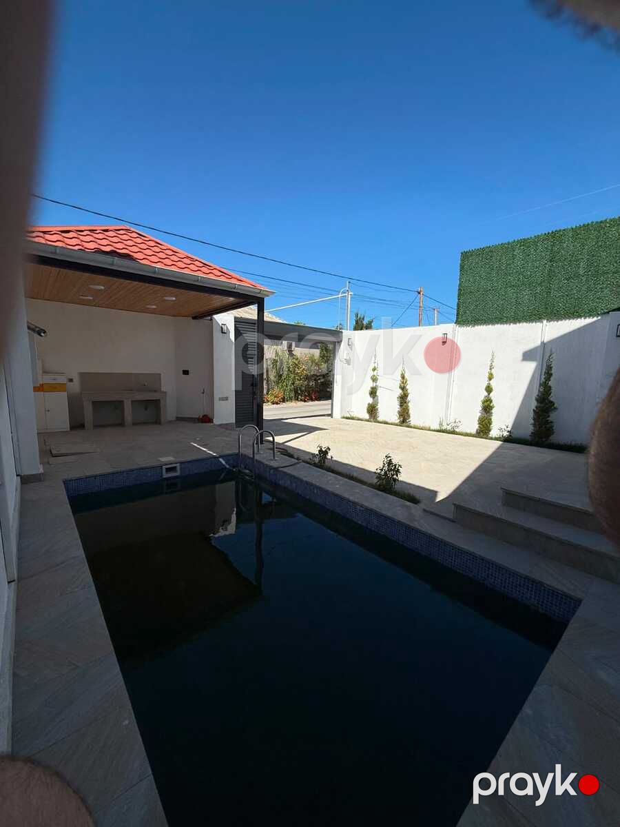 Satılır 4 otaqlı həyət evi/bağ evi 130 m² — Ev, villa, Bakı (3)