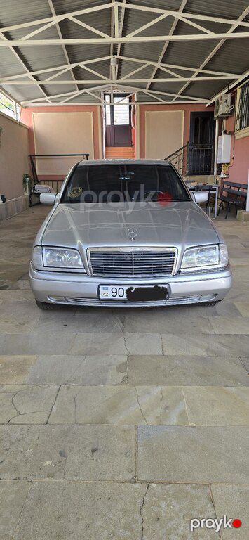 Mercedes C 230, 2.3 L, 1996 il, 592 000 km — Bakı