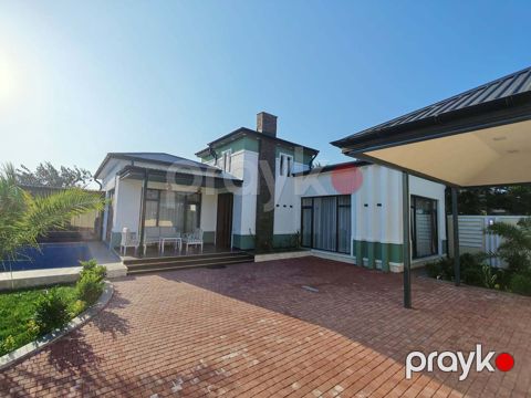 Satılır 4 otaqlı həyət evi/bağ evi 160 m² — Bakı