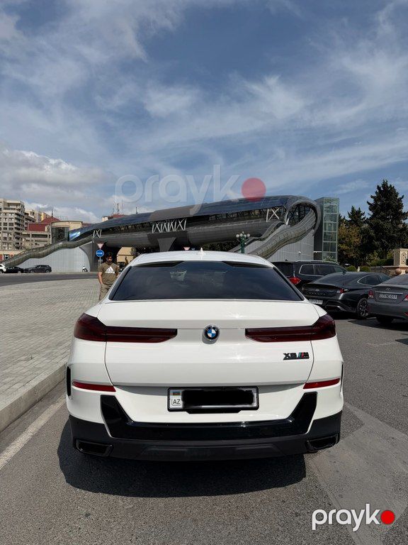 BMW X6, 3.0 L, 2022 il, 81 000 km — Avtomobillər, Bakı (3)