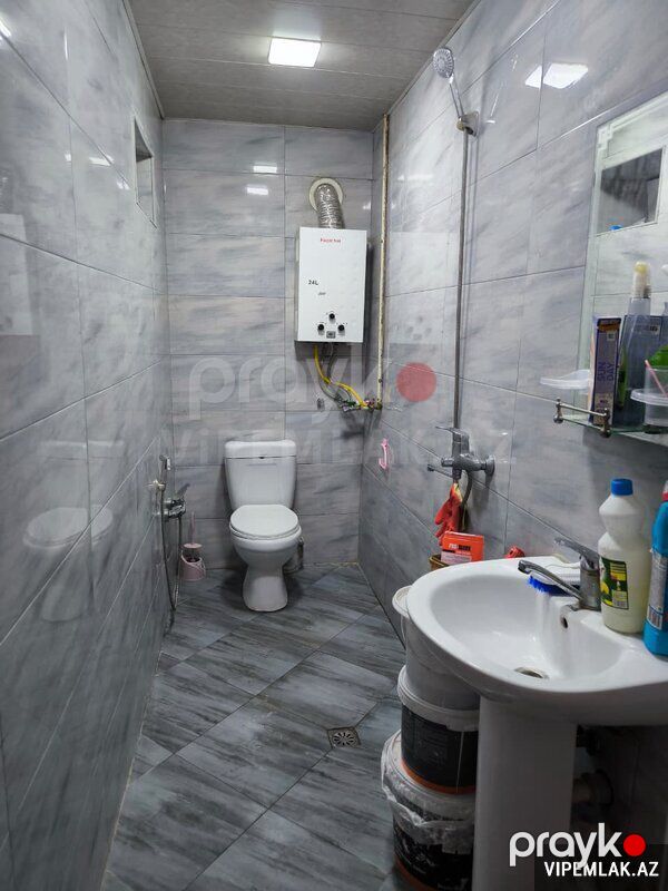 Binəqədi rayonunda 2 otaqlı Köhnə tikili Satılır, 50 m² — Mənzil, Bakı (2)
