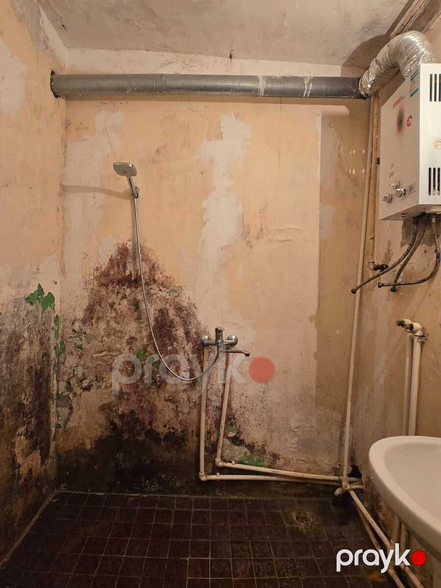 Satılır 2 otaqlı köhnə tikili 65 m² — Mənzil, Bakı (12)