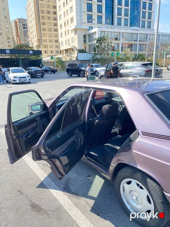 Mercedes 190, 2.0 L, 1991 il, 200 000 km — Avtomobillər, Bakı (7)