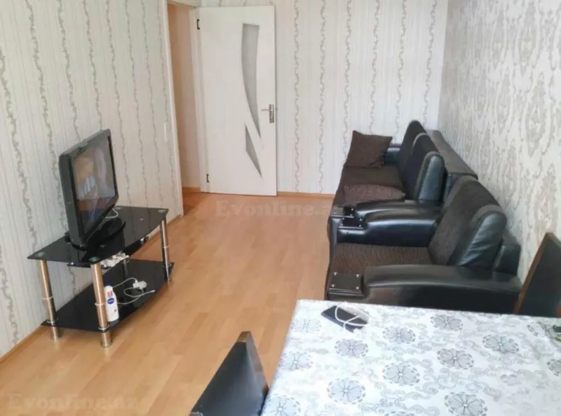 Satılır 2 otaqlı Mənzil Köhnə tikili 43 m² Bakı, Nərimanov r — Bakı