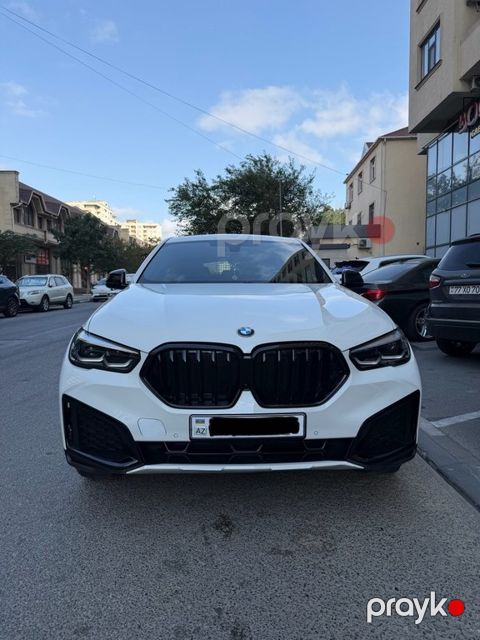 BMW X6, 3.0 L, 2022 il, 81 000 km — Bakı