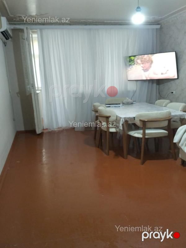 Satılır 2 otaqlı Bina evi menzil (Köhnə tikili), 55 m², 17-ci mikrorayon — Mənzil, Sumqayıt (2)