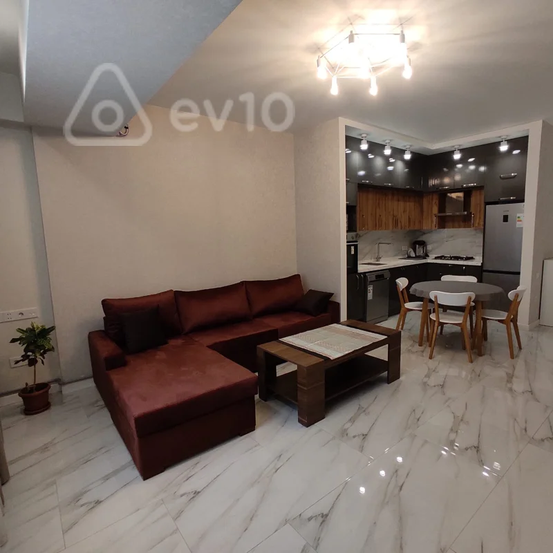 2 otaqlı mənzil, 70 m², Əbdülvahab Salamzadə küçəsi — kirayə — Bakı