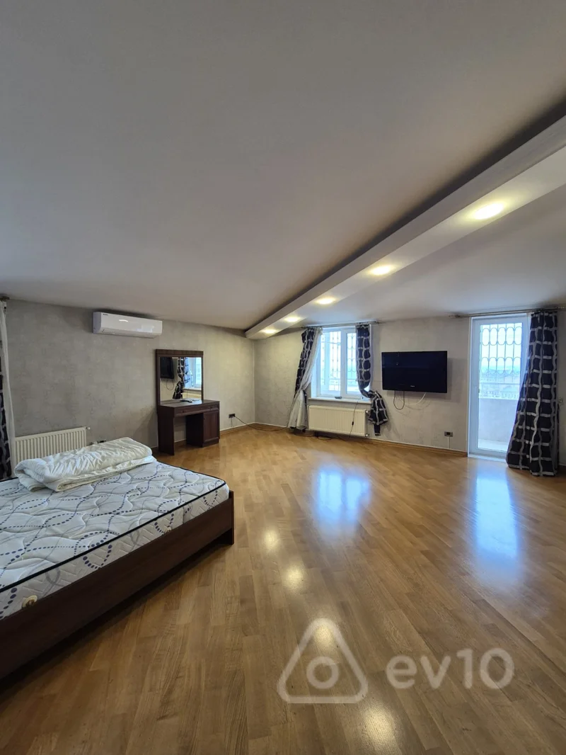 5 otaqlı mənzil, 340 m², Həsən Abdullayev küç — kirayə — Mənzil, Bakı (3)