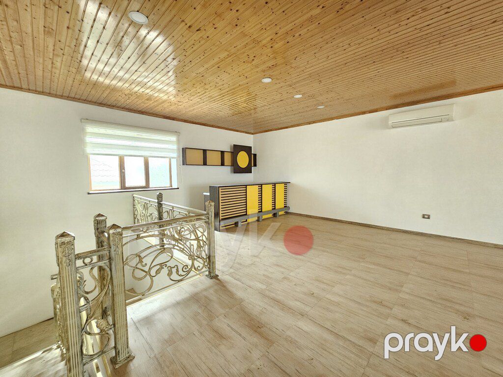 Satılır 4 otaqlı həyət evi/bağ evi 250 m² — Ev, villa, Bakı (8)