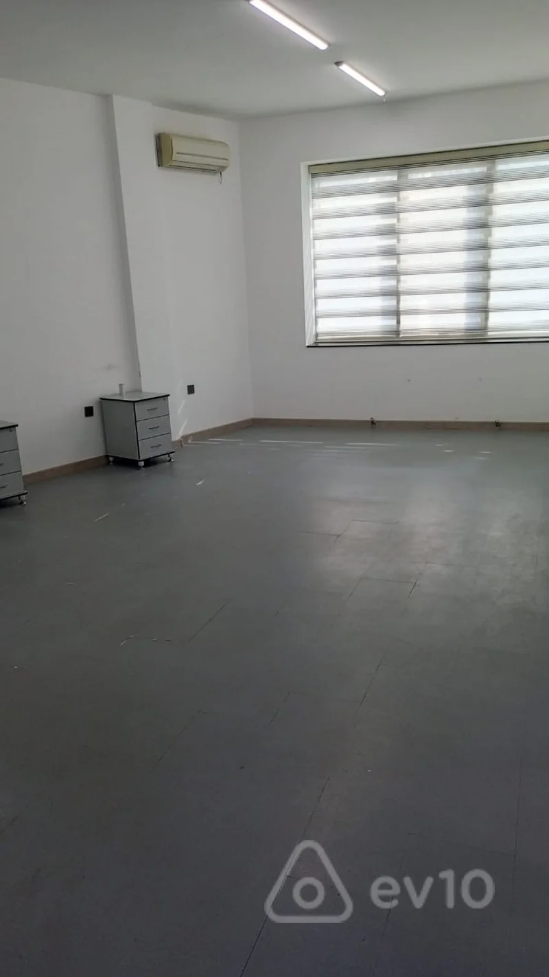 4 otaqlı mənzil, 100 m², İlqar İsmayılov — kirayə — Mənzil, Bakı (2)