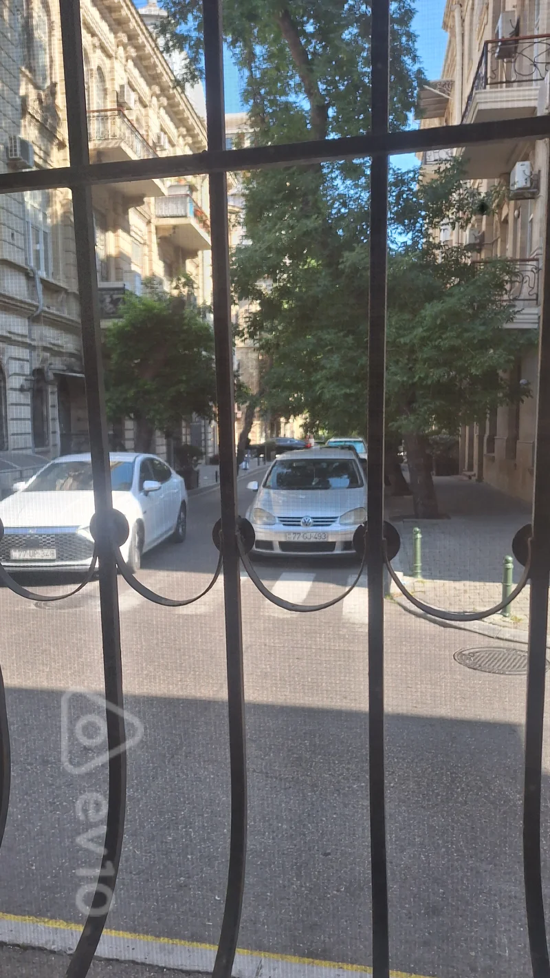 4 otaqlı mənzil, 100 m², Qoqol ev20.mən55 — Mənzil, Bakı (7)