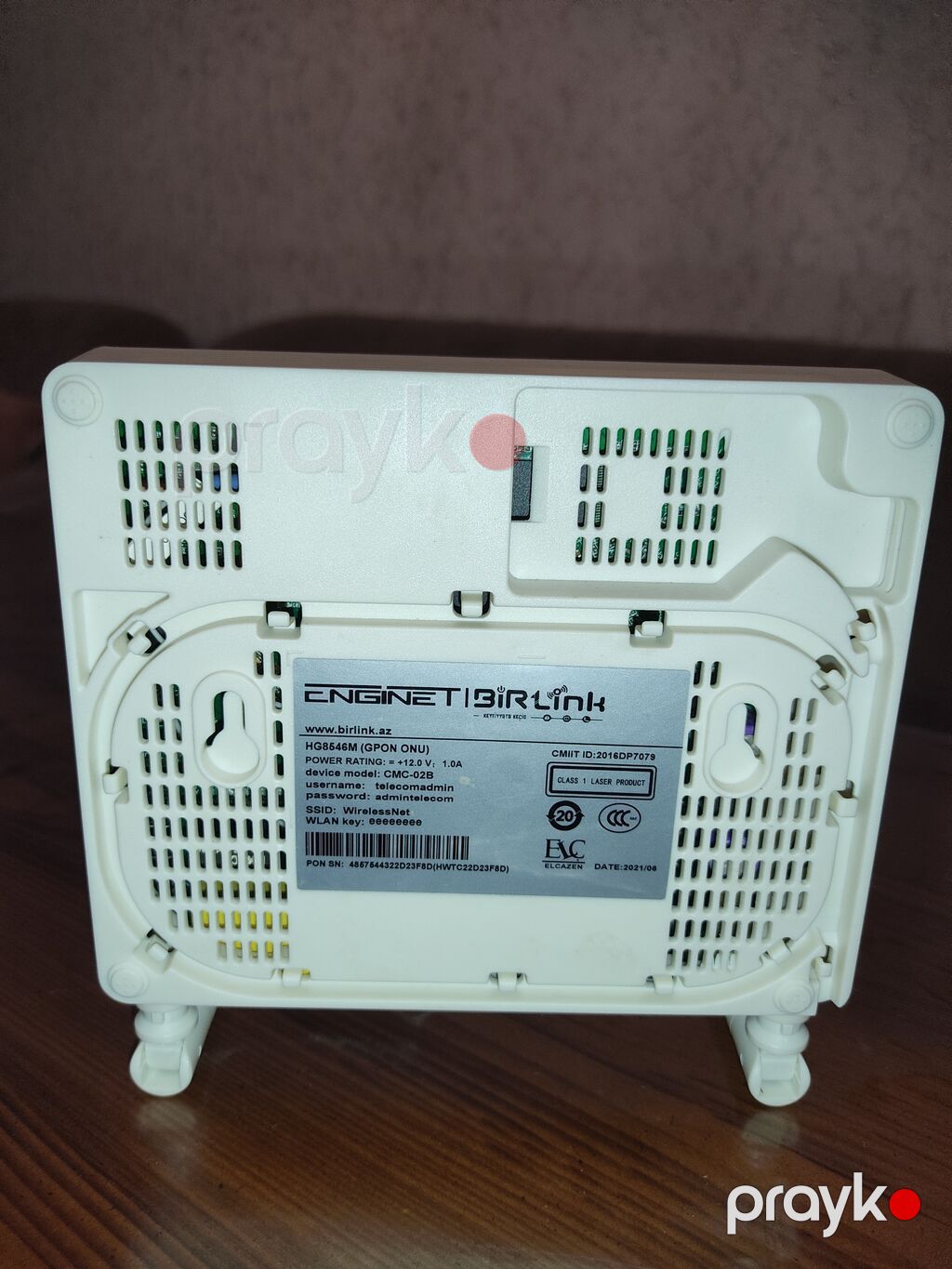 İki ədəd Wi‑Fi router paketi. 1) Tenda Wi‑Fi router - 3 ədəd xarici — Şəbəkə və server avadanlığı, Bakı (5)