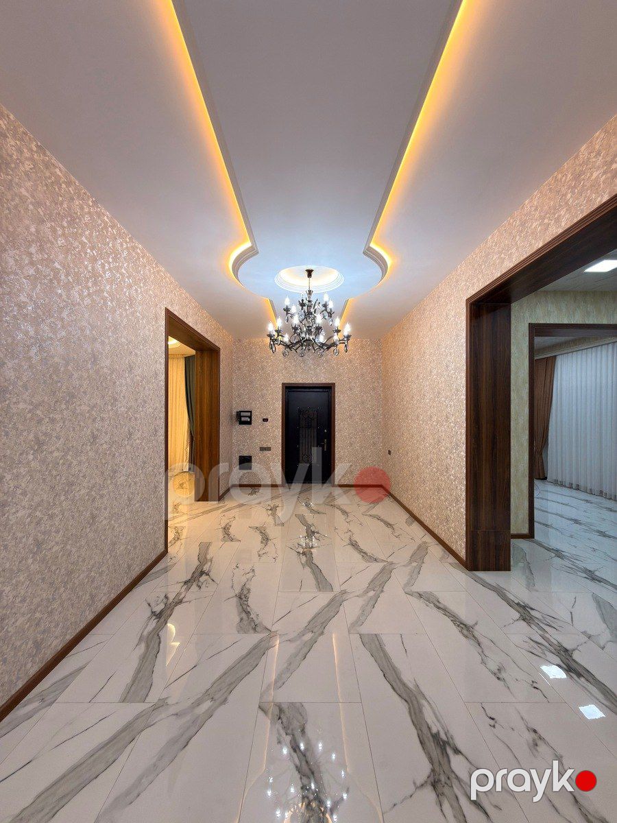 Satılır 5 otaqlı həyət evi/bağ evi 350 m² — Ev, villa, Bakı (8)