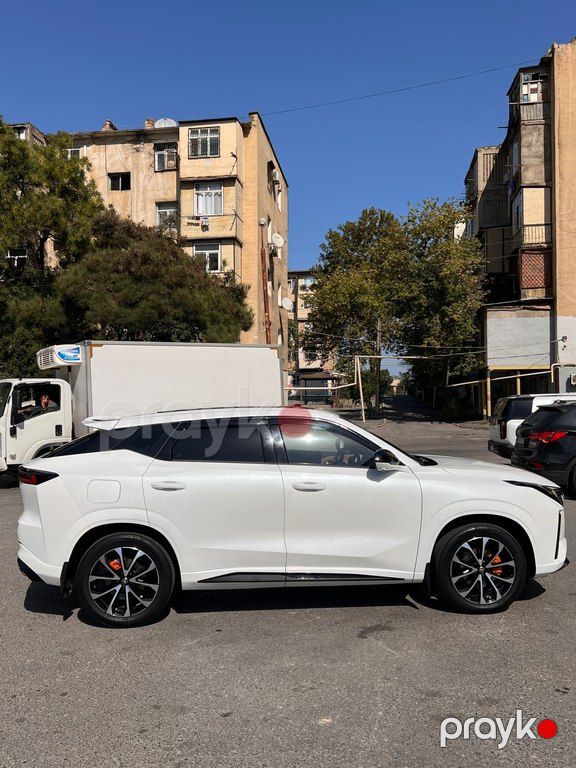 Changan Uni-Z, 1.5 L, 18.4 kWh, 2024 il, 18 000 km — Avtomobillər, Bakı (5)