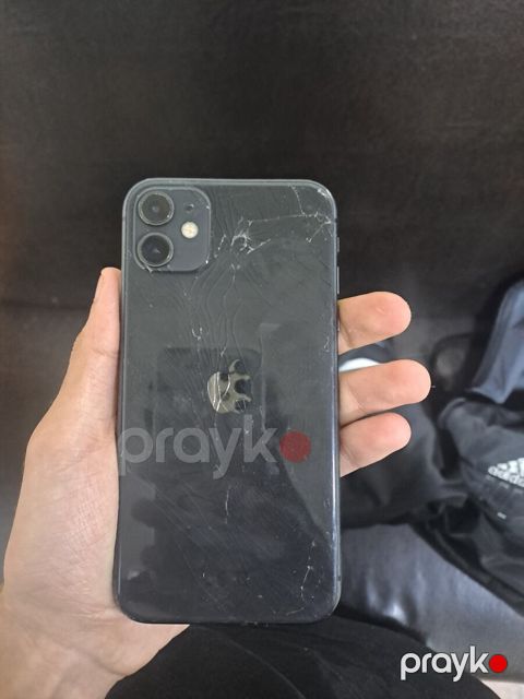 Apple iPhone 11 Black 128GB/4GB — Bakı