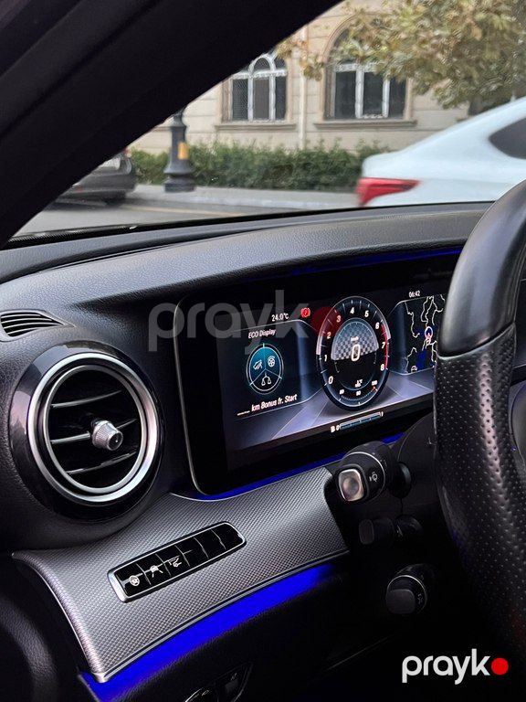 Mercedes E 300, 2.0 L, 2016 il, 137 000 km — Avtomobillər, Bakı (8)