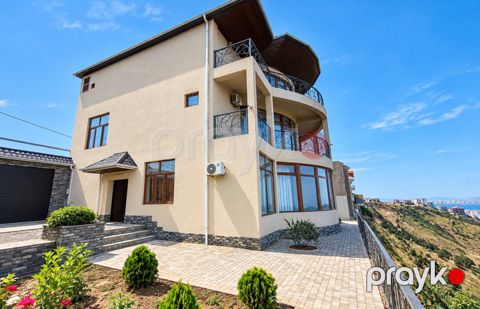 Satılır 6 otaqlı həyət evi/bağ evi 520 m² — Bakı