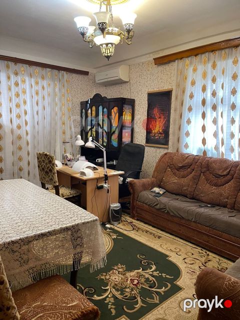 Satılır 2 otaqlı köhnə tikili 55 m² — Bakı
