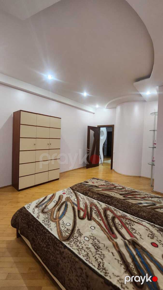 İcarəyə verilir 5 otaqlı yeni tikili 220 m² — Mənzil, Bakı (9)