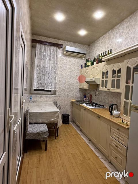 3-otaqlı mənzil kirayə verilir, Nəsimi r., 220 m² — Bakı